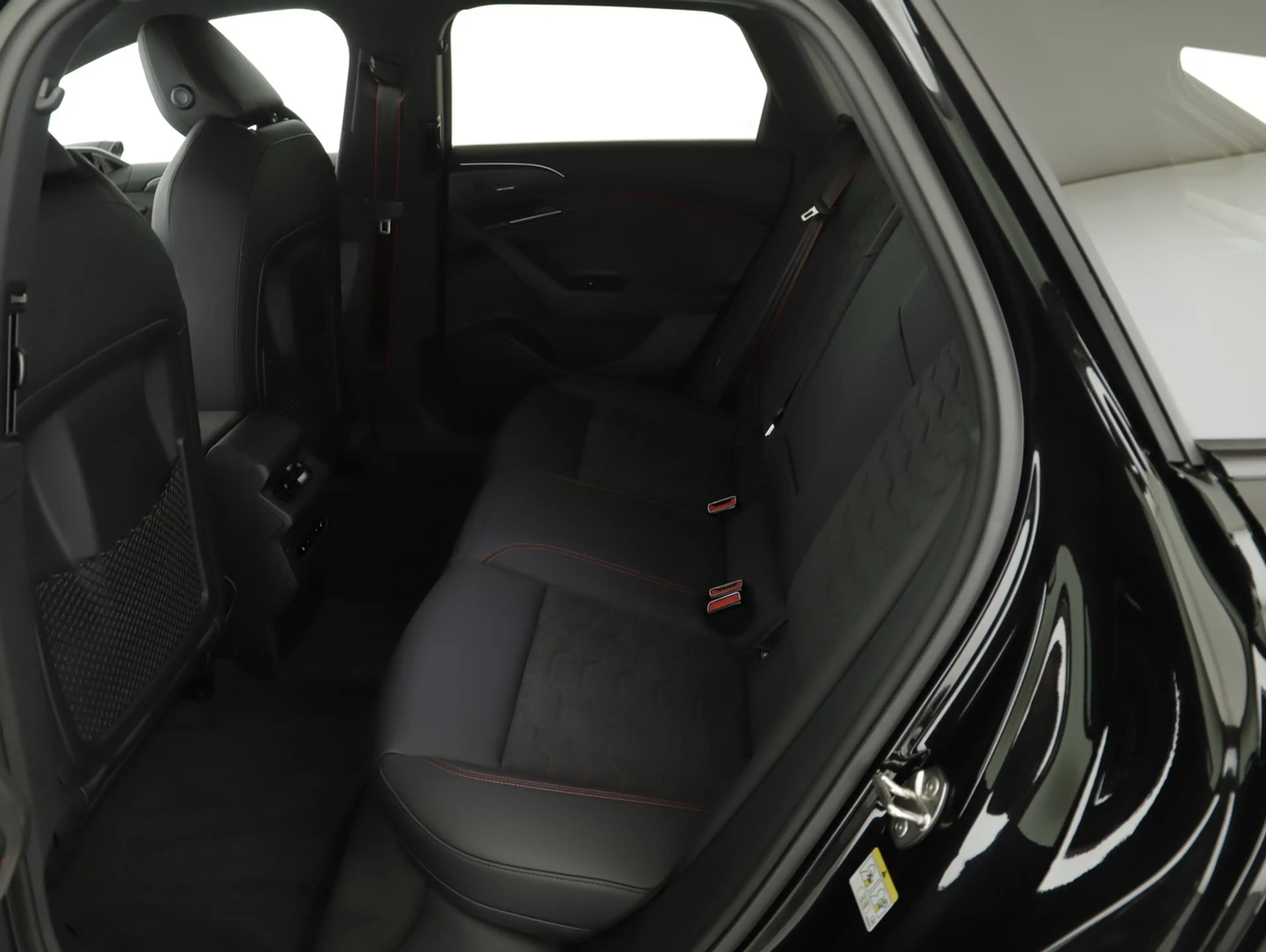 Audi S6 e-tron e-tron — photo 5