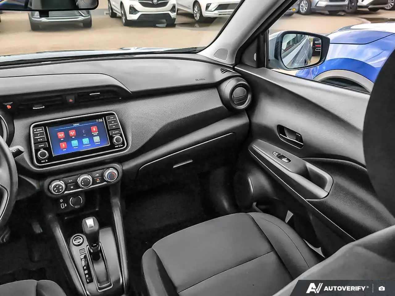 Nissan Kicks fotografie Nissan Kicks