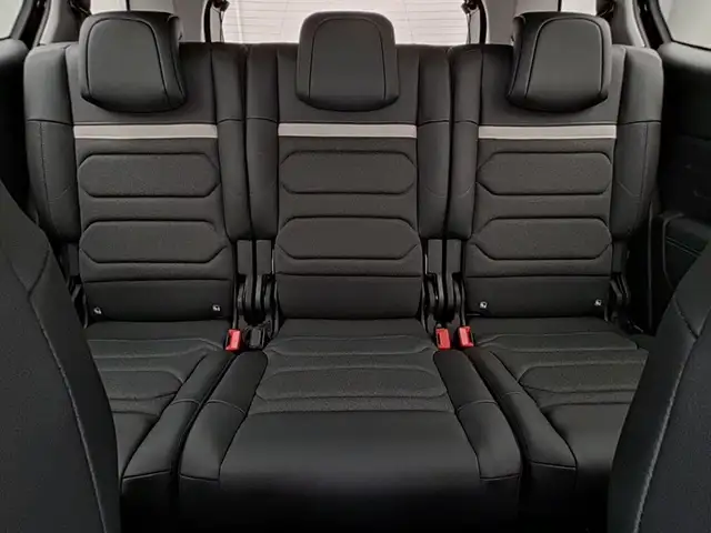 Citroen C5 Aircross view 18