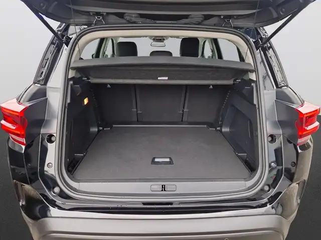 Citroen C5 Aircross view 9