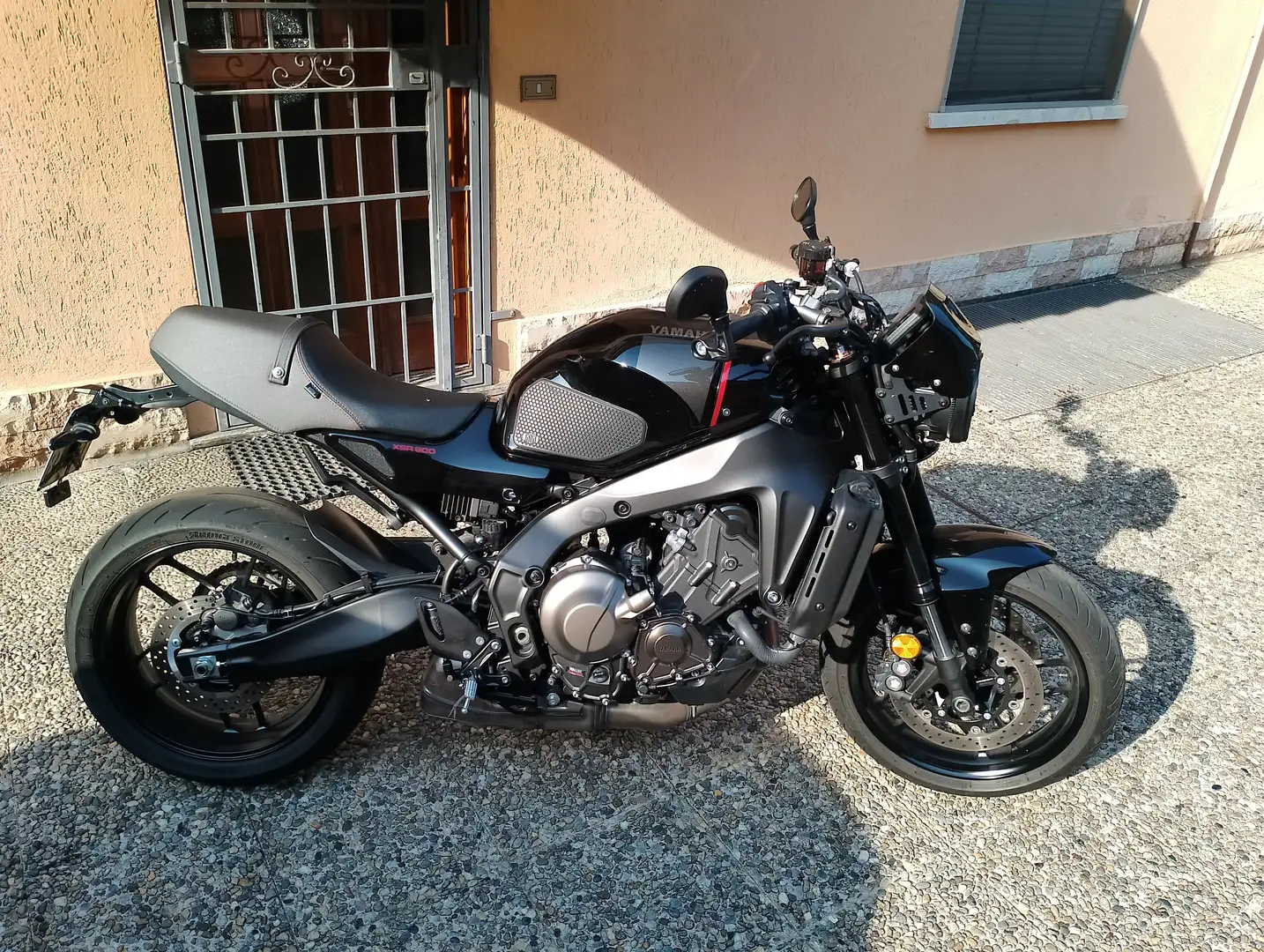 Yamaha XSR 900 2022 Negro - 2
