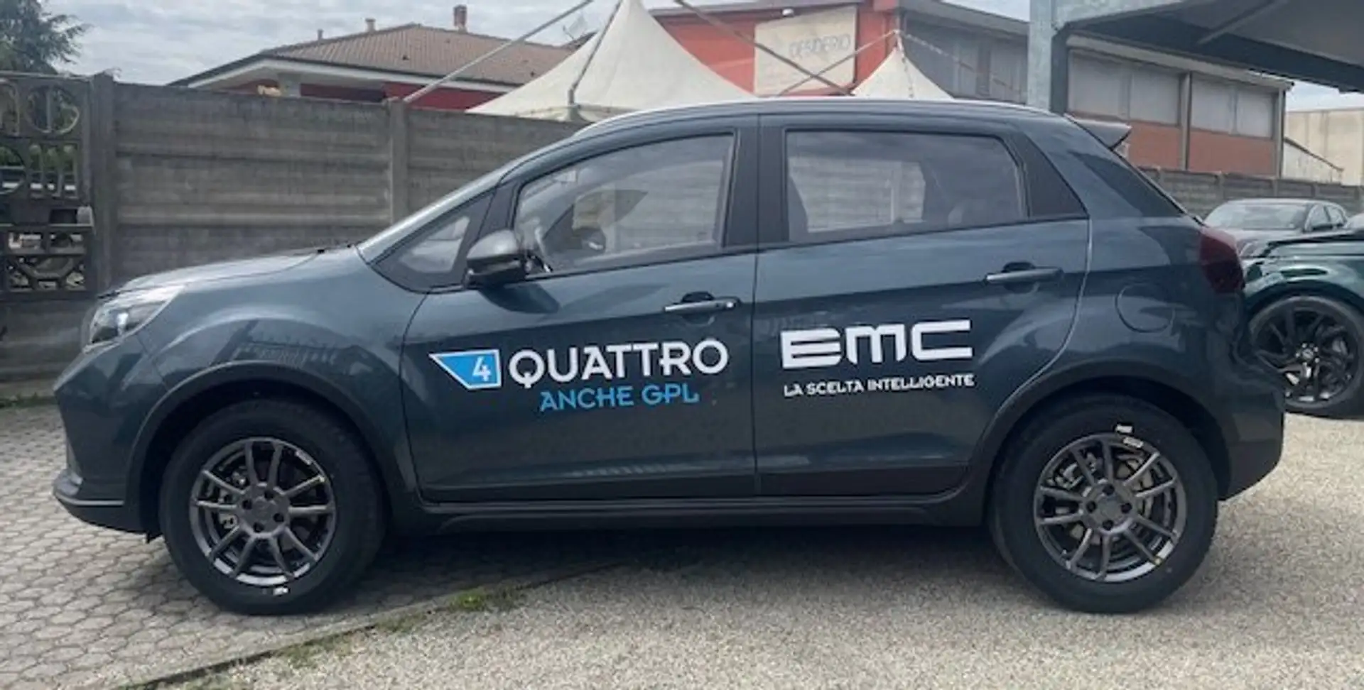 EMC QUATTRO Quattro 1.5 103 cv cvt Grau - 2