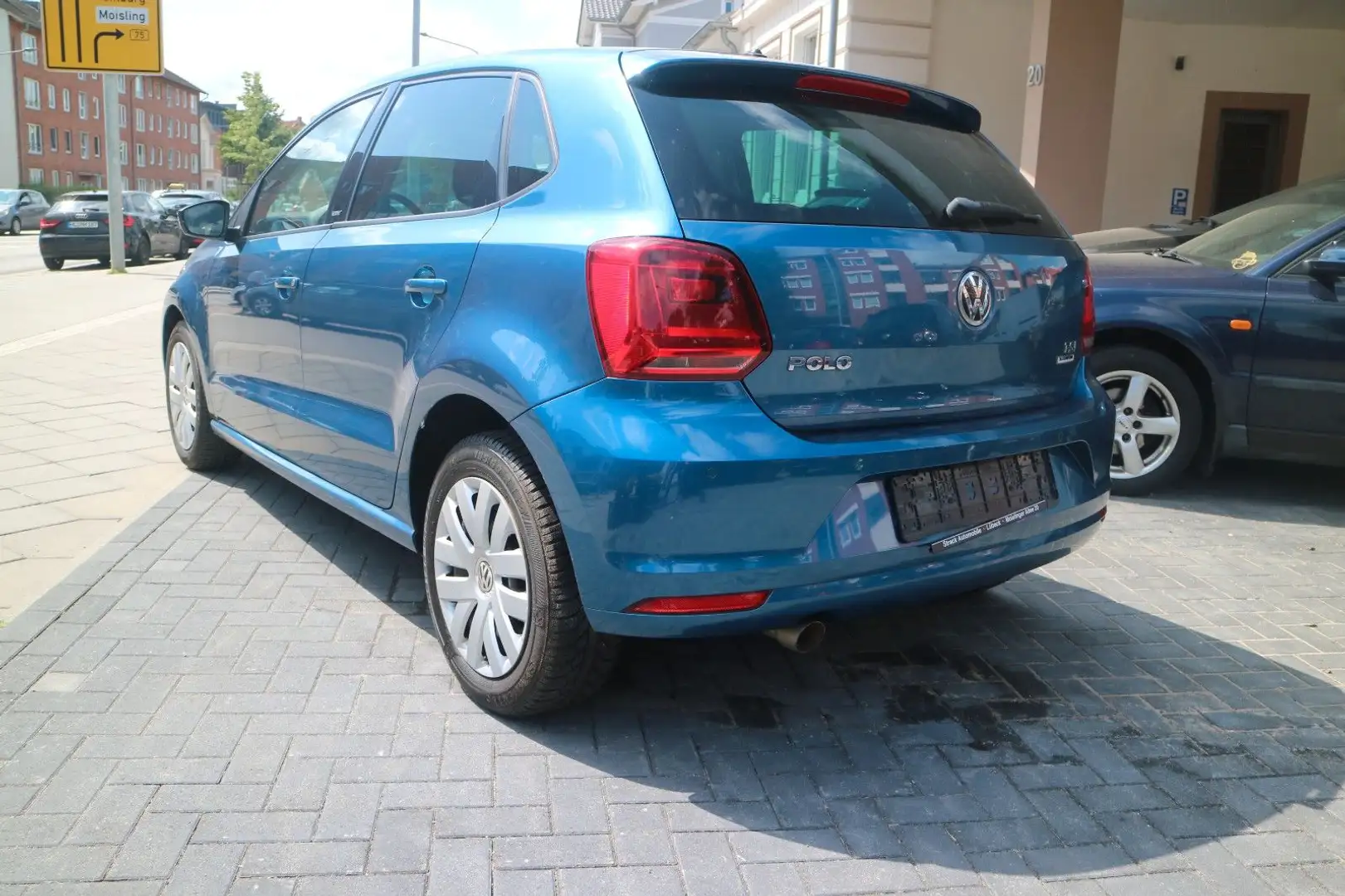 Volkswagen Polo V Allstar 1.2 KLIMA/SHZ/S-HEFT Bleu - 2