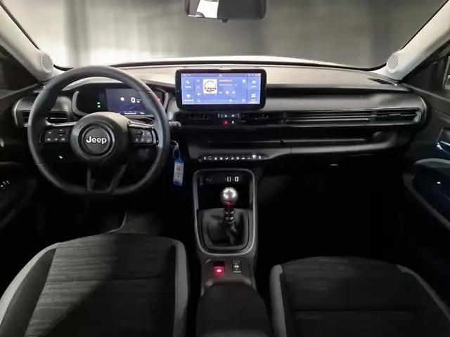 Jeep Avenger view 7