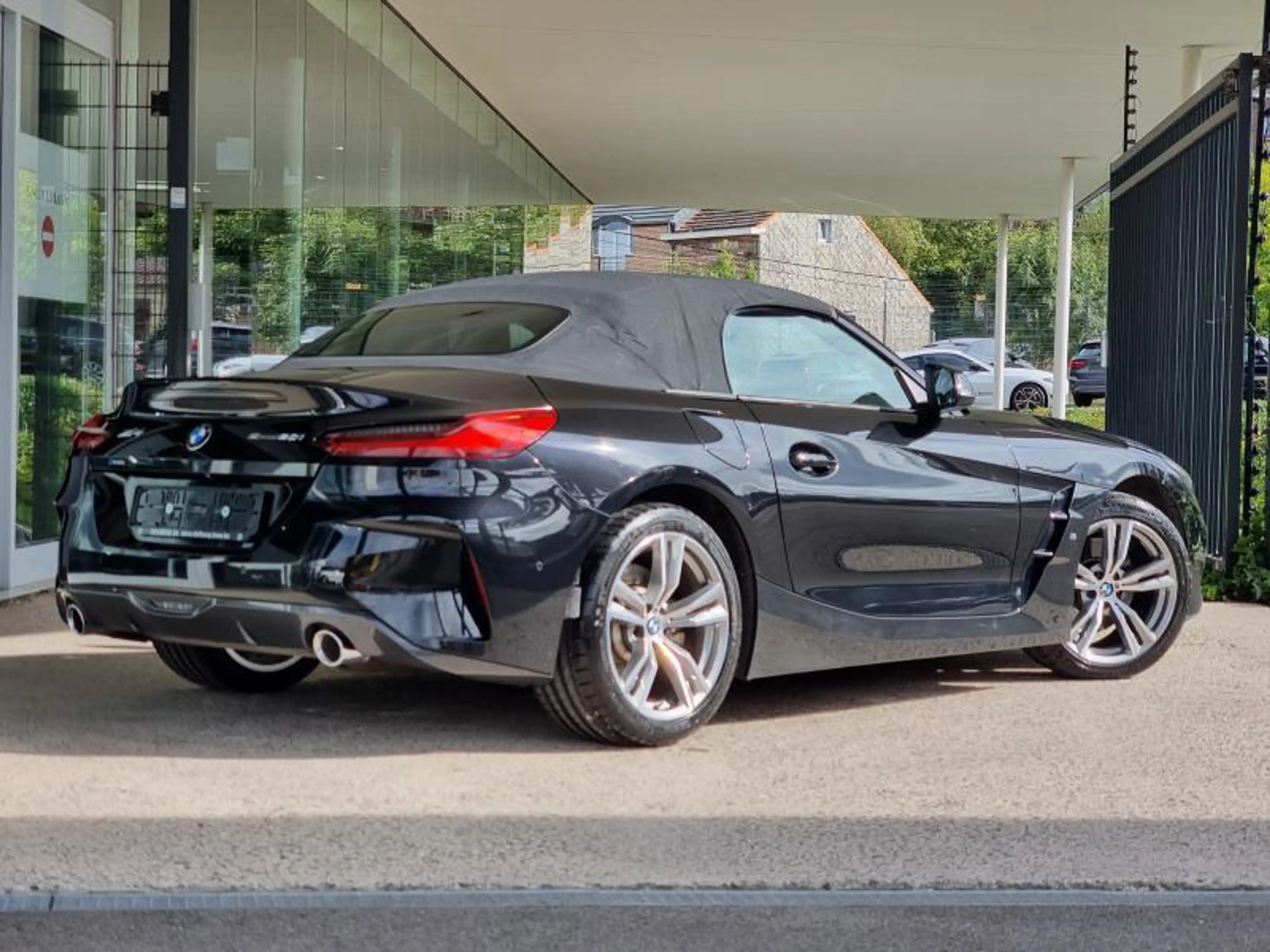 BMW Z4 sDrive 20i M Sport — photo 7