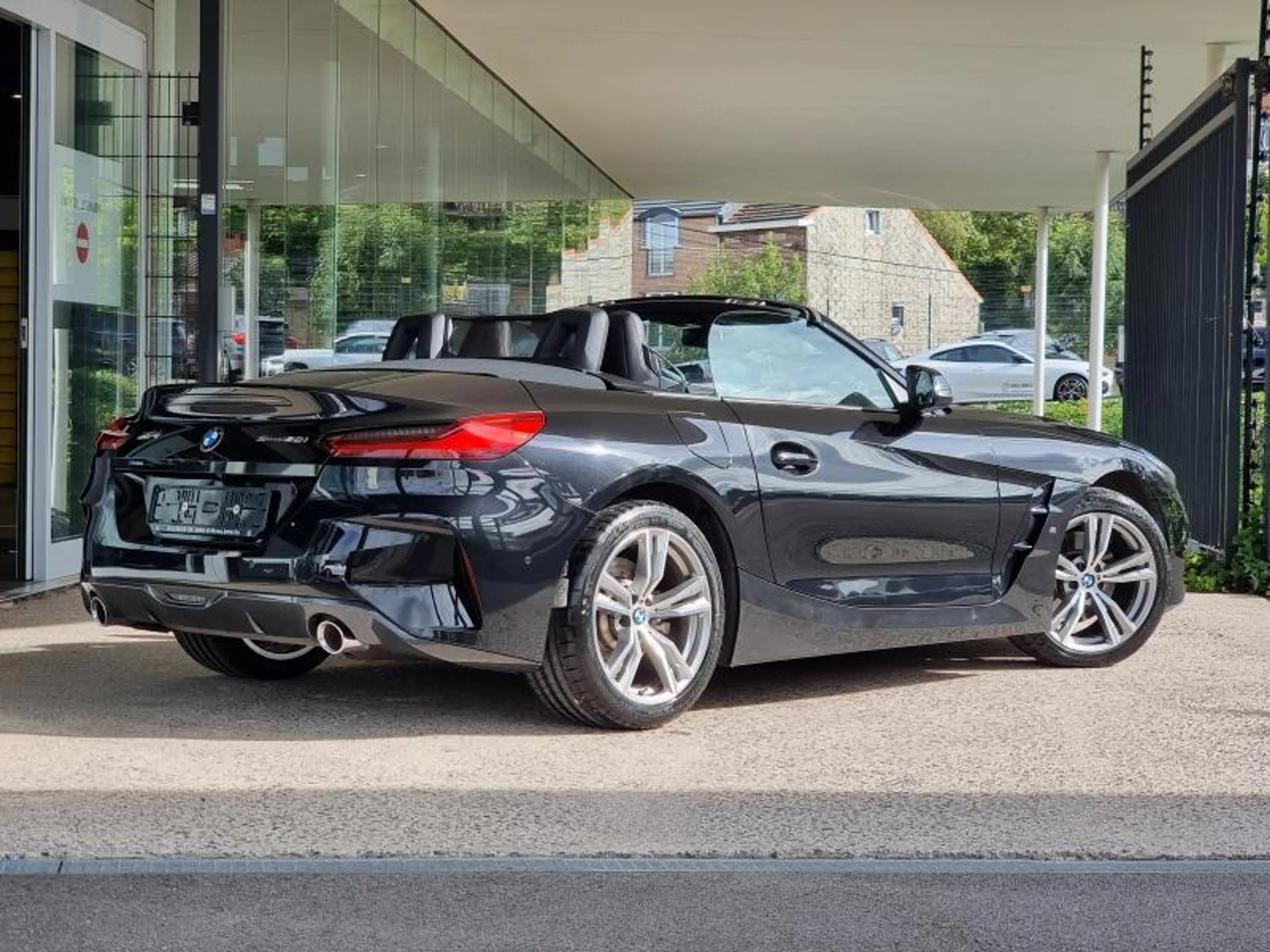 BMW Z4 sDrive 20i M Sport — photo 6