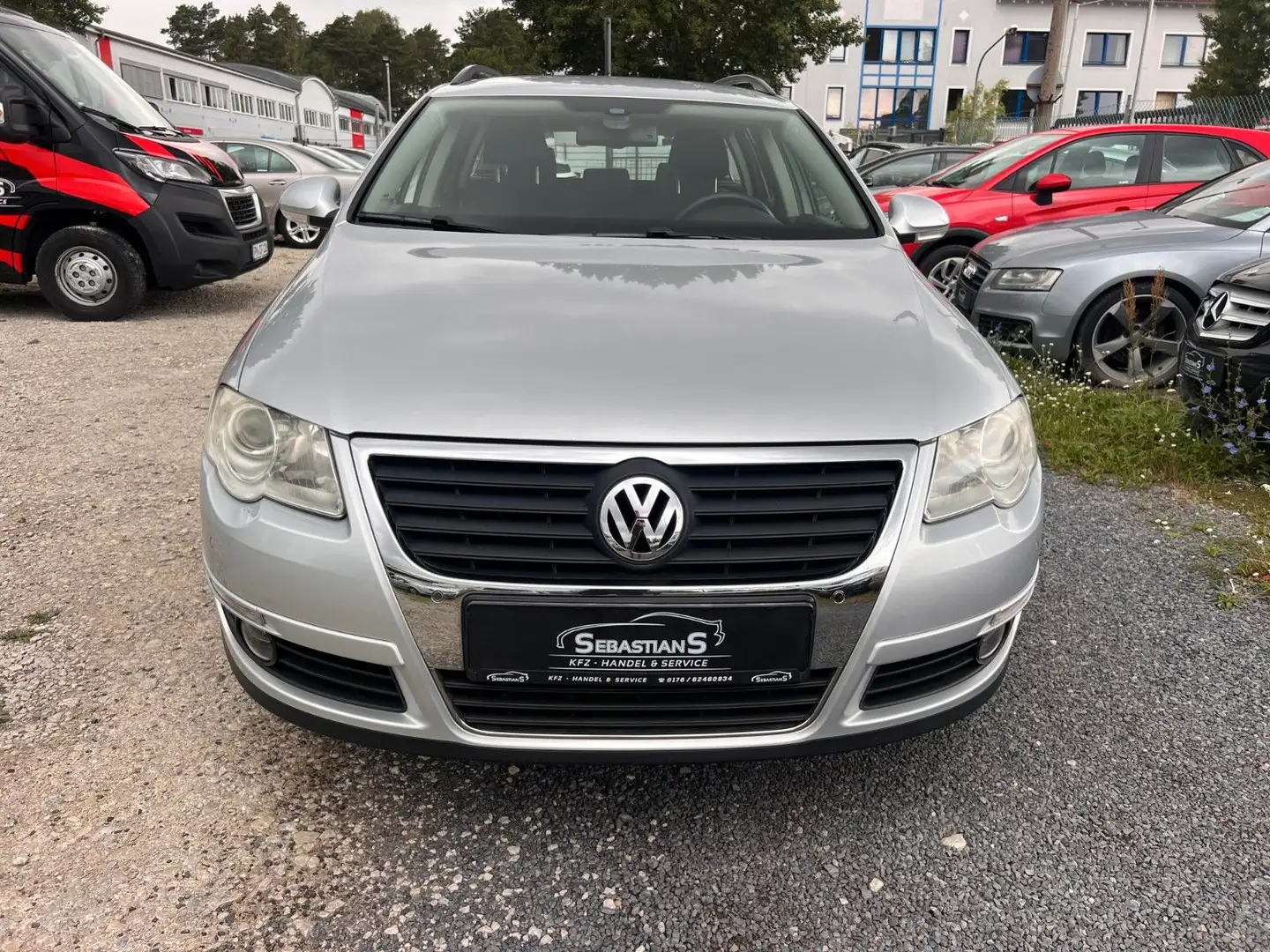 Volkswagen Passat Variant 1.6 AHK Tempomat Klimaauto. Tüv Plateado - 2