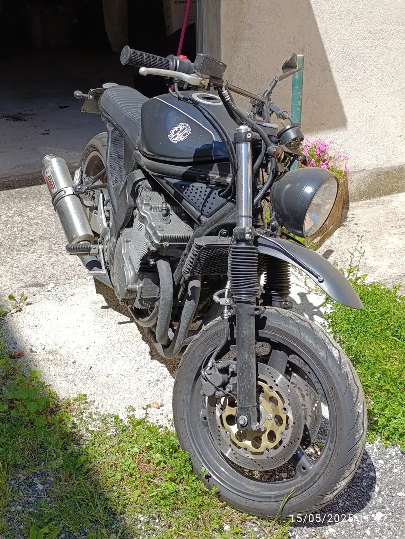 Suzuki Bandit 600 Fekete - 2