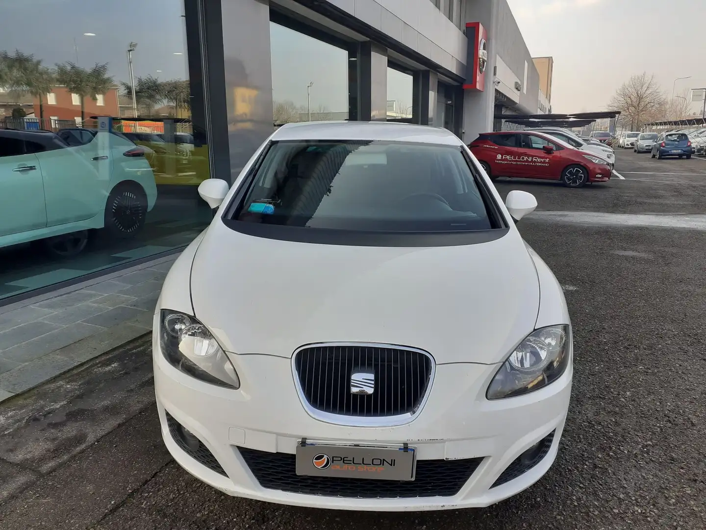 SEAT Leon Leon 1.6 TDI 90CV CR DPF  GARANZIA Weiß - 2
