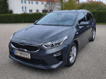 ceed 1,4 TGDI Silber Silber