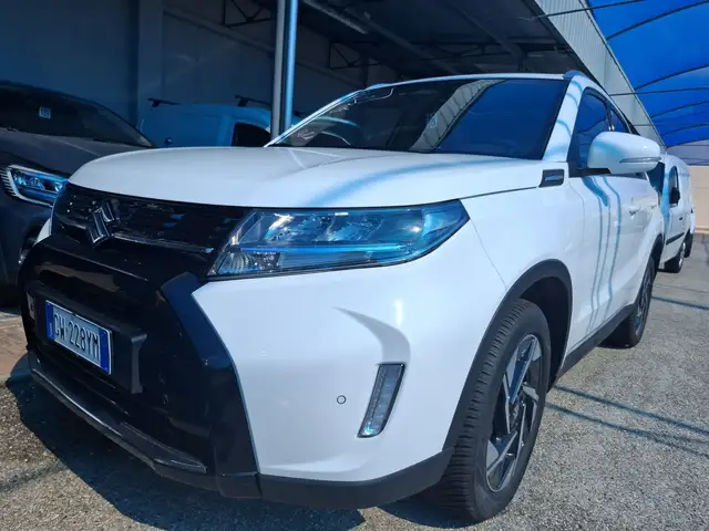 Suzuki Vitara view 8
