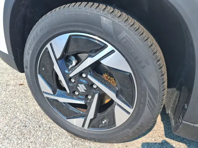 Suzuki Vitara view 9