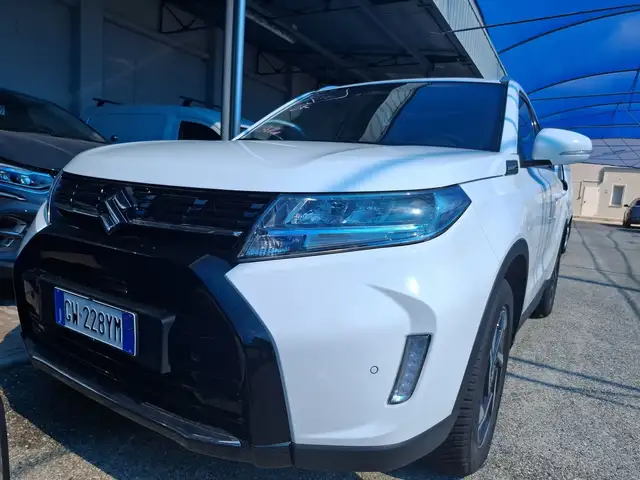 Suzuki Vitara view 6
