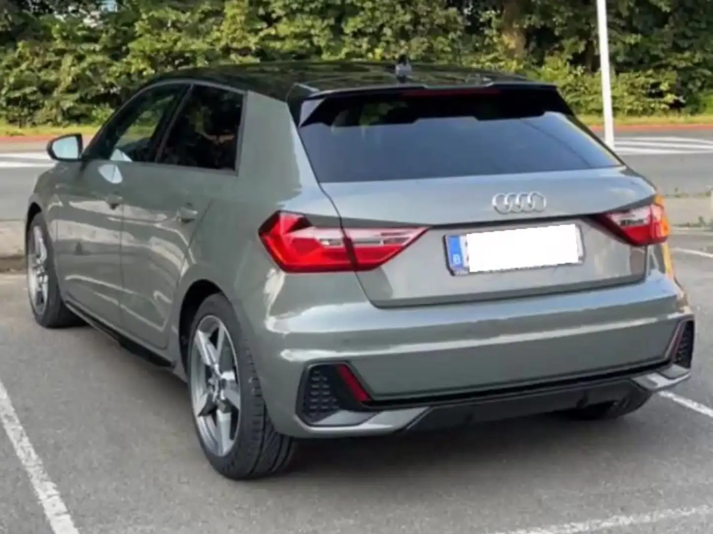 Audi A1 A1 Sportback 30 TFSI S line Vert - 2