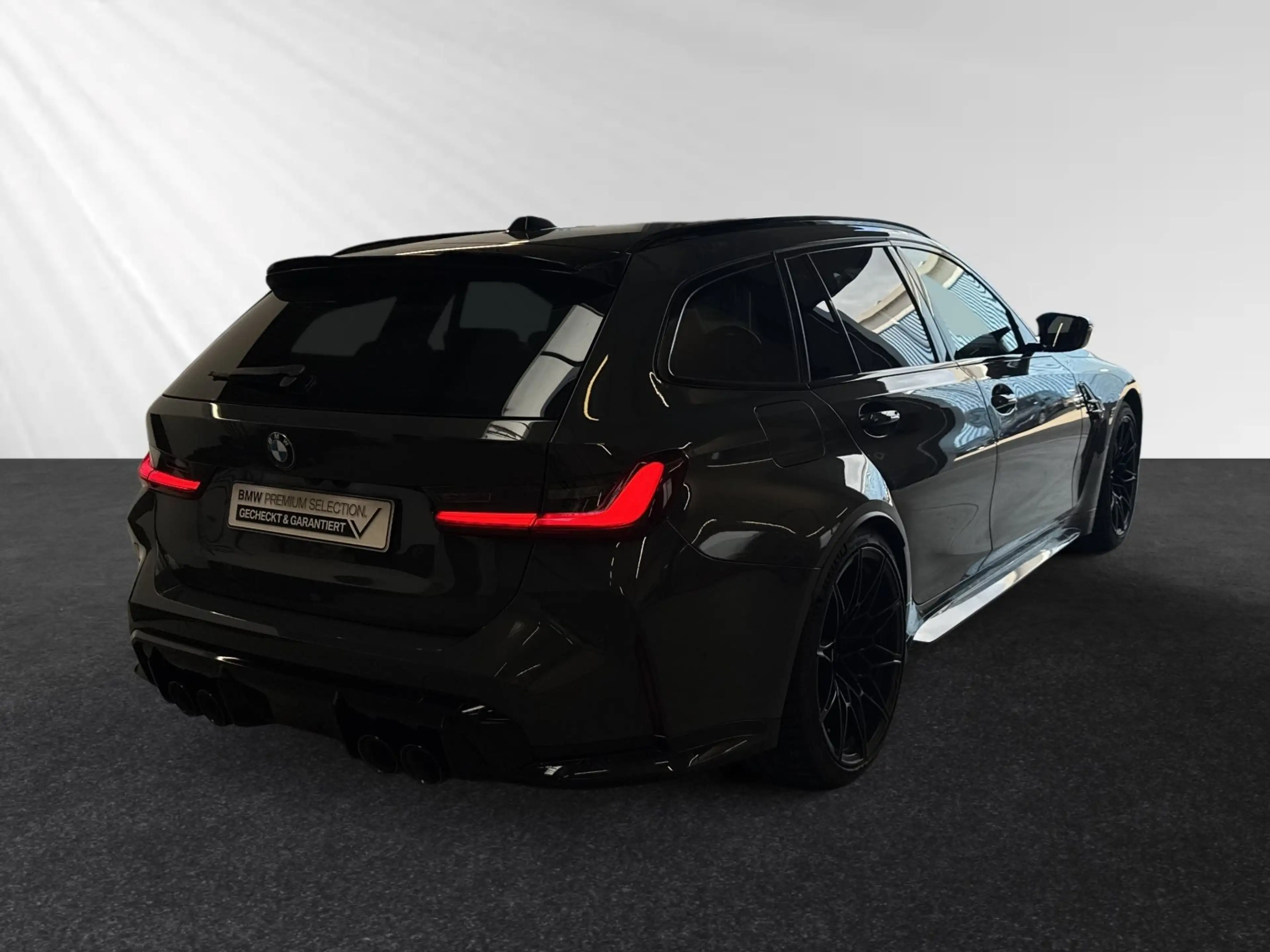BMW M3 Competition Touring M xDrive|DriversPackage — photo 3