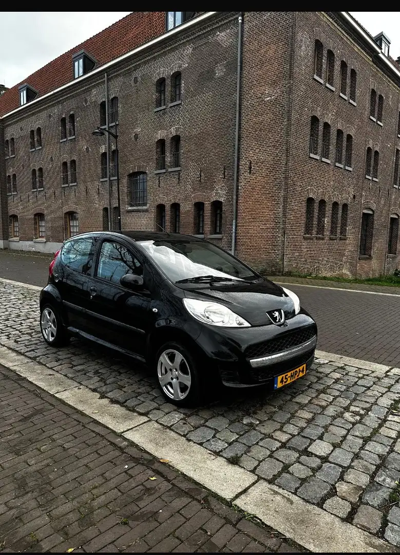 Peugeot 107 1.0-12V XS Zwart - 1