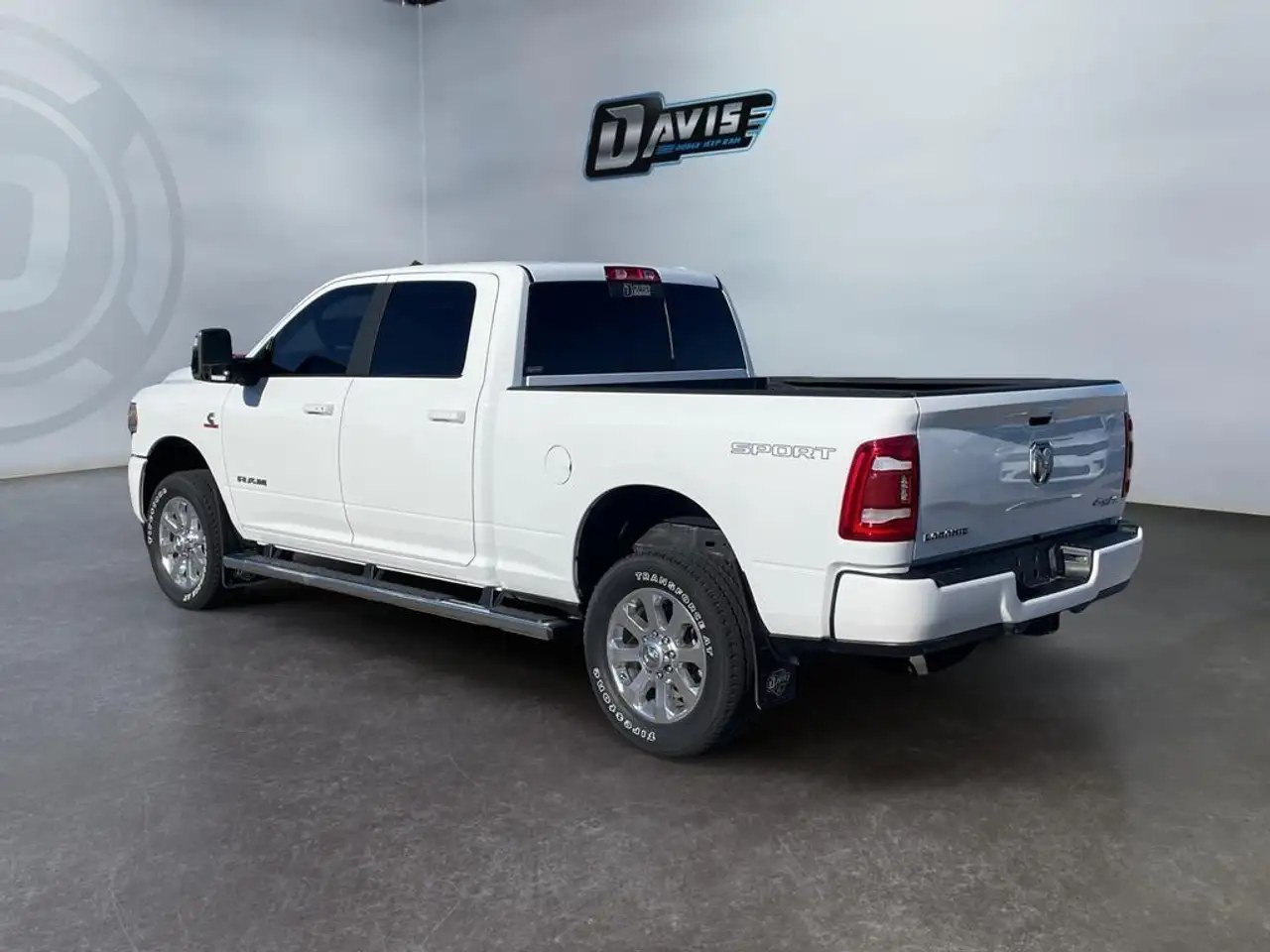 RAM 2500 снимка RAM 2500