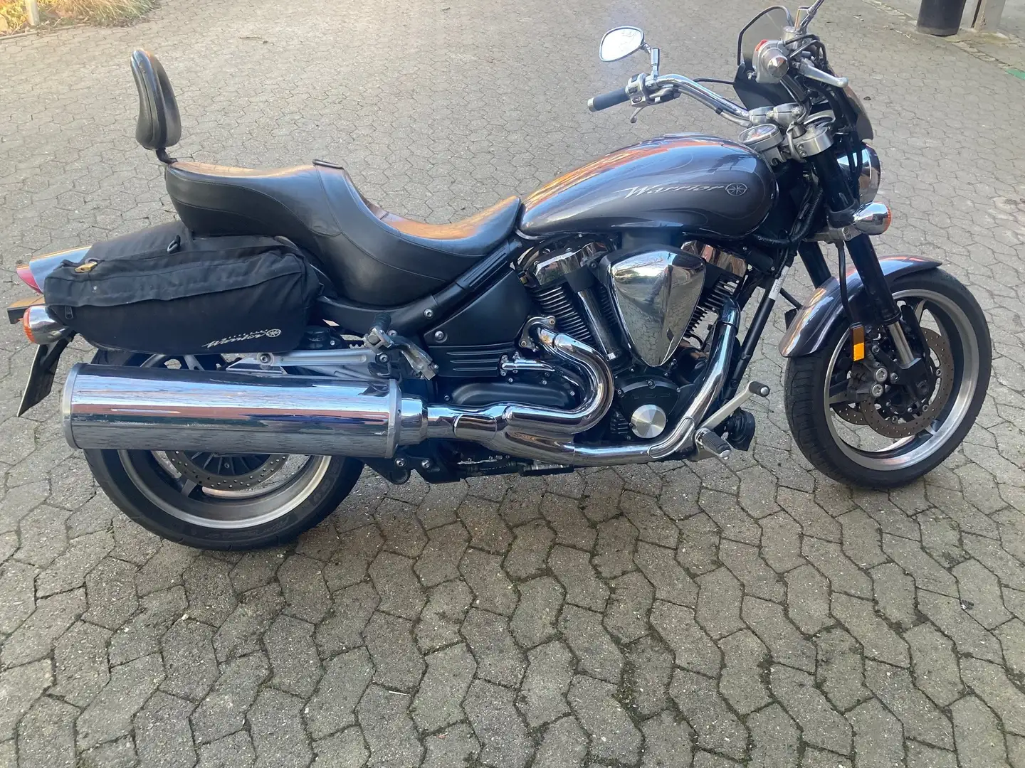 Yamaha XV 1700 Warrior Szary - 1