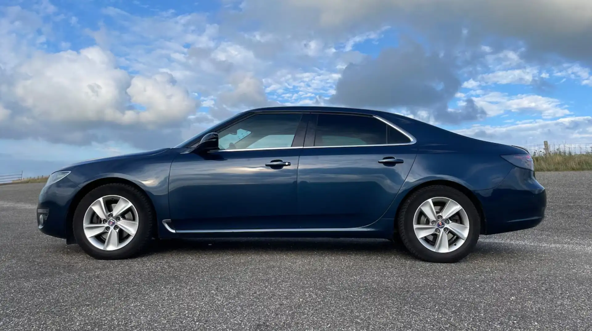 Saab 9-5 9-5 2.0T Vector Exklusiv Blauw - 1