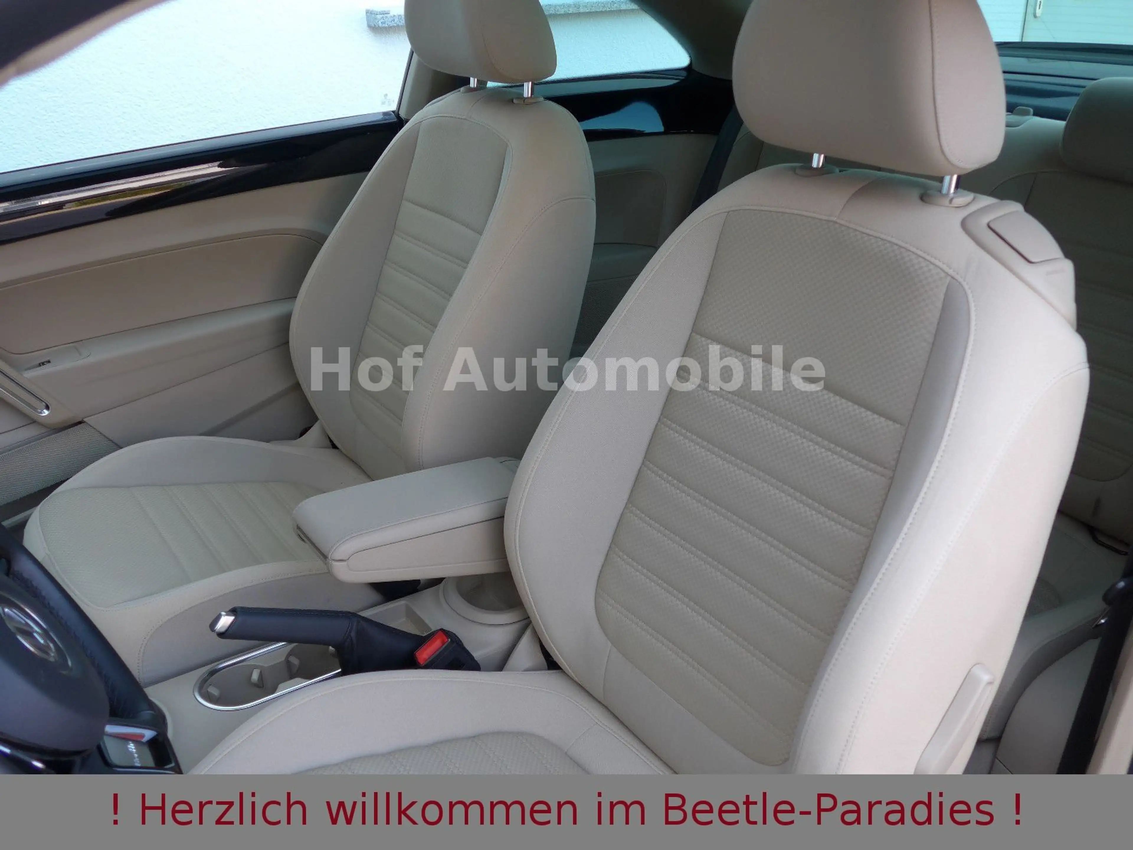 Volkswagen Beetle 2.0TSI DSG R-Line — photo 11