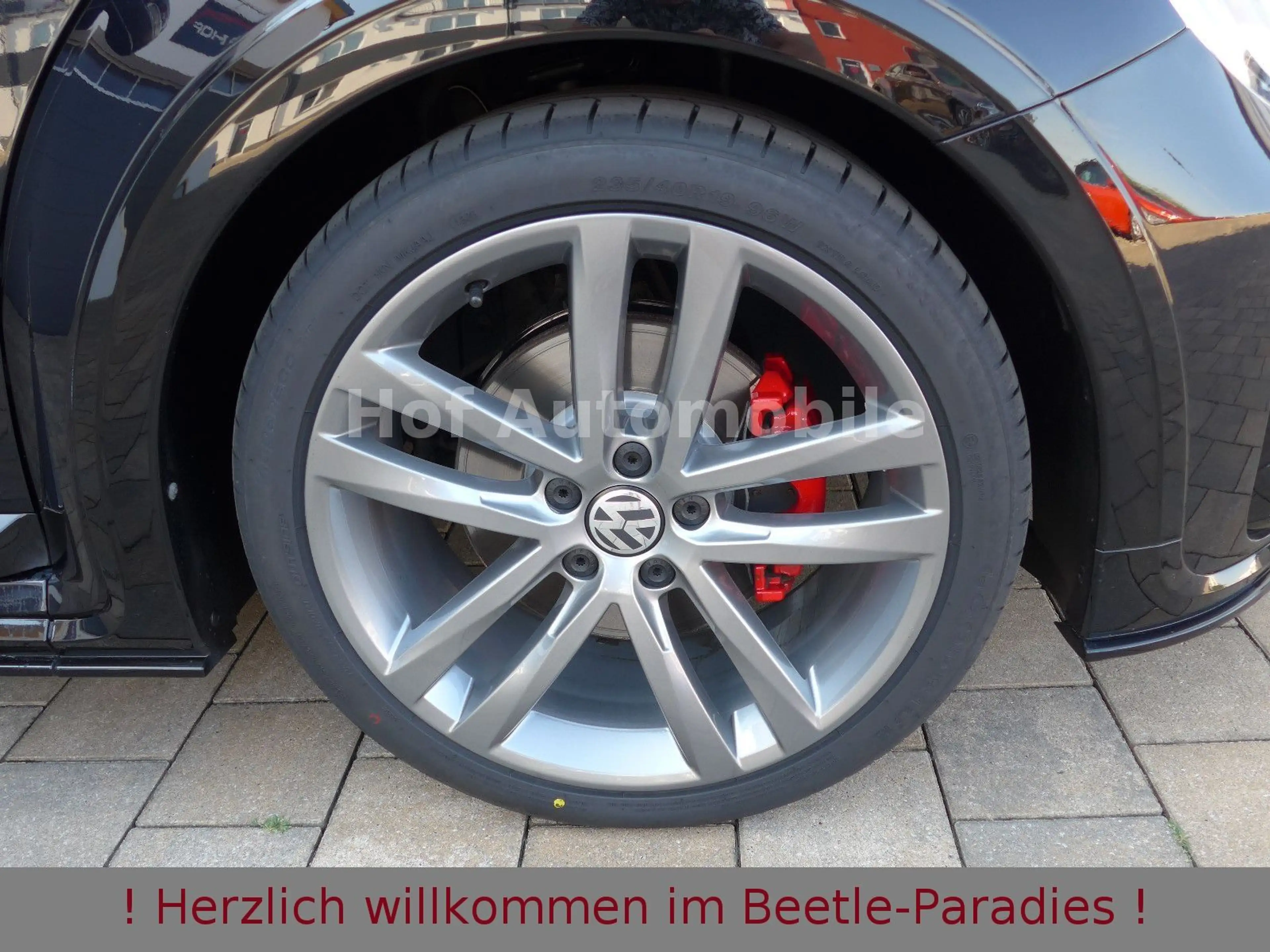 Volkswagen Beetle 2.0TSI DSG R-Line — photo 9