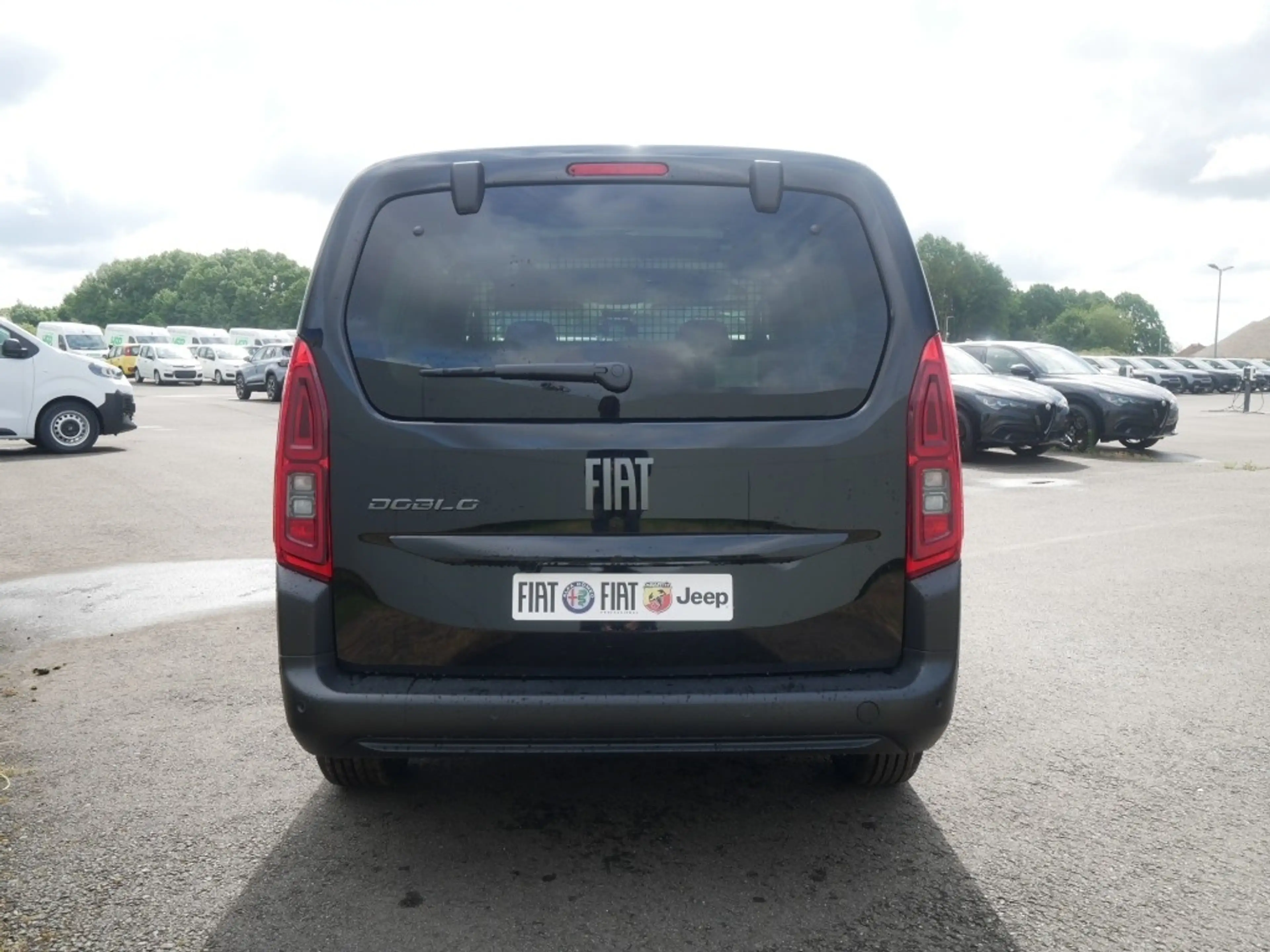 Fiat Doblo KOMBI N1 XL L2 1.5 BLUEHDI 130PS AT8 COMFORT TECHN — photo 4