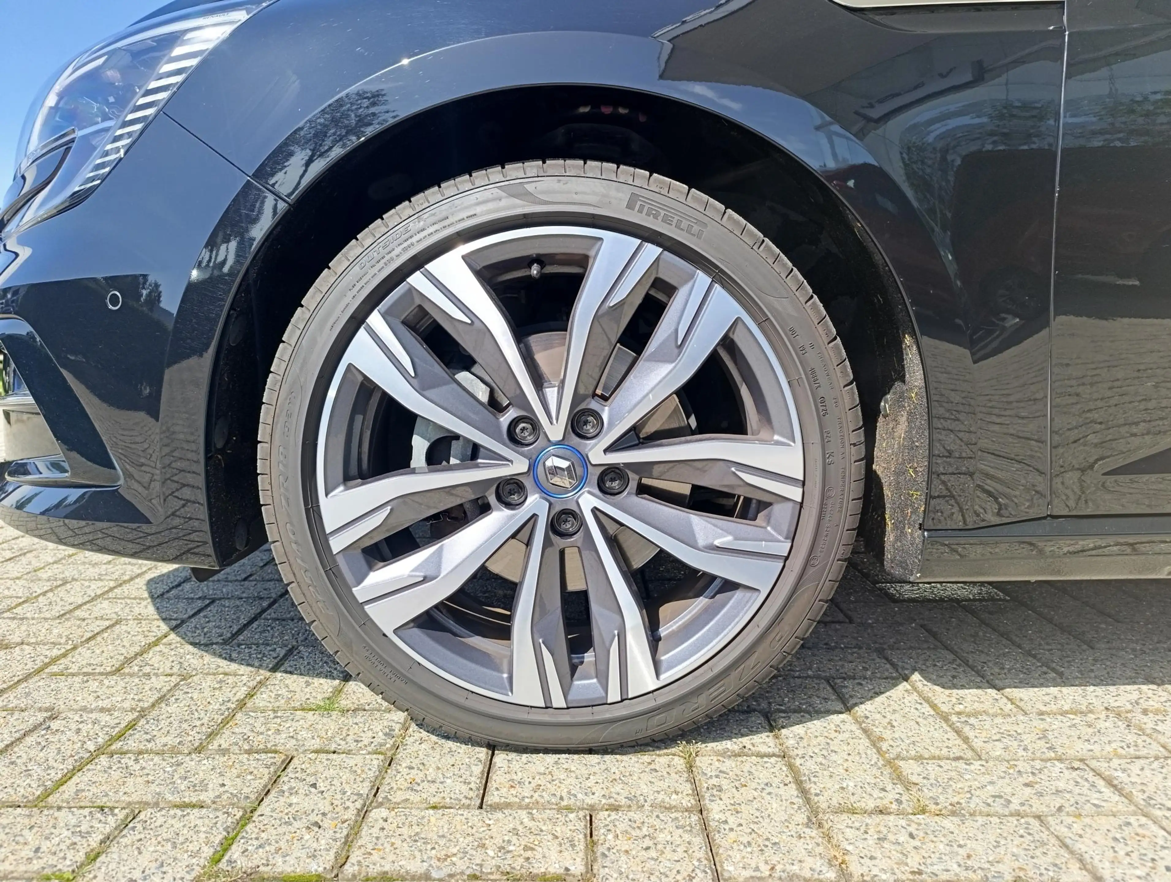 Renault Megane E-Tech Estate 1.6 Plug-In Hybrid 160 Intens | Adaptieve C — photo 8