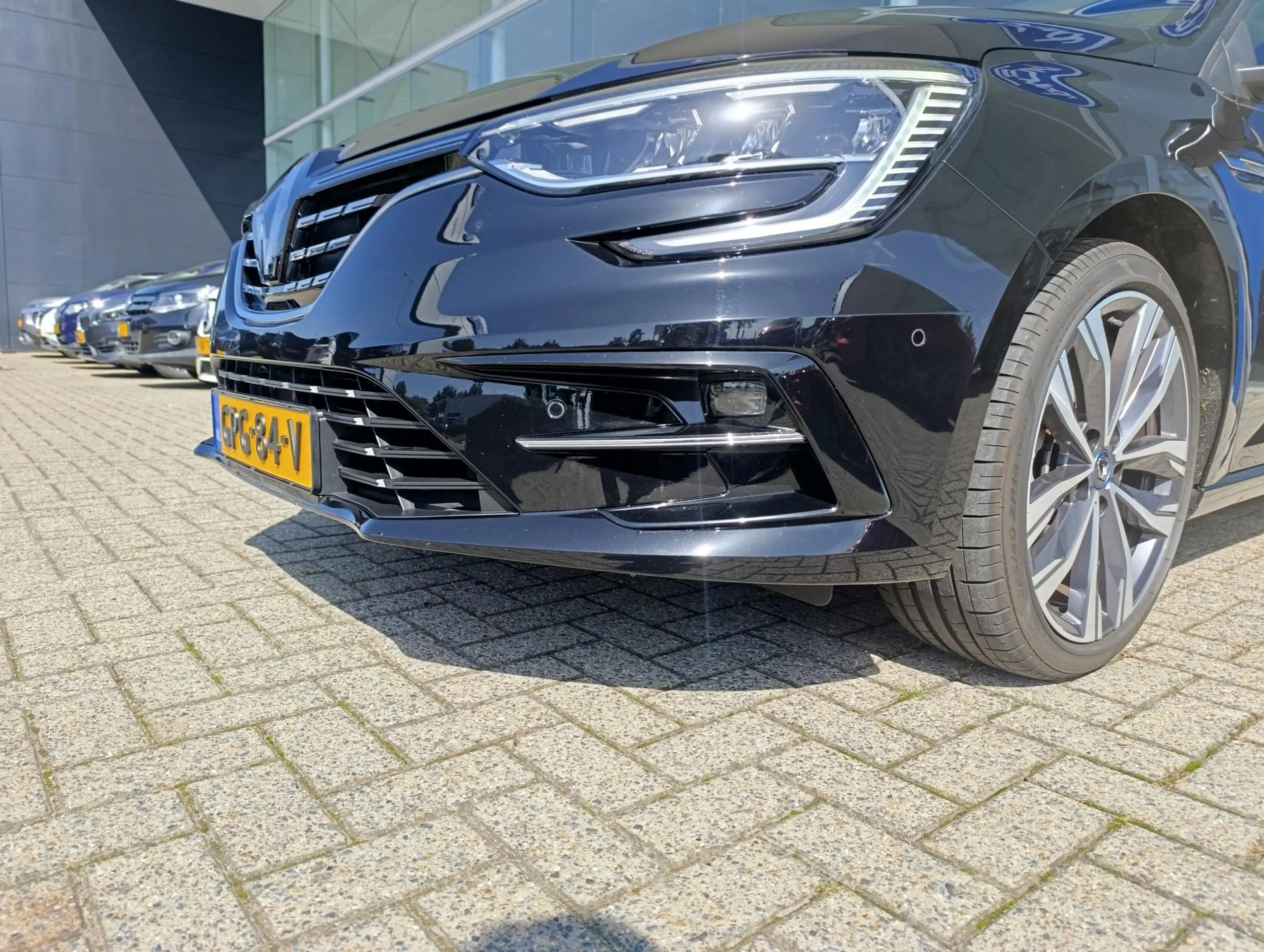 Renault Megane E-Tech Estate 1.6 Plug-In Hybrid 160 Intens | Adaptieve C — photo 7