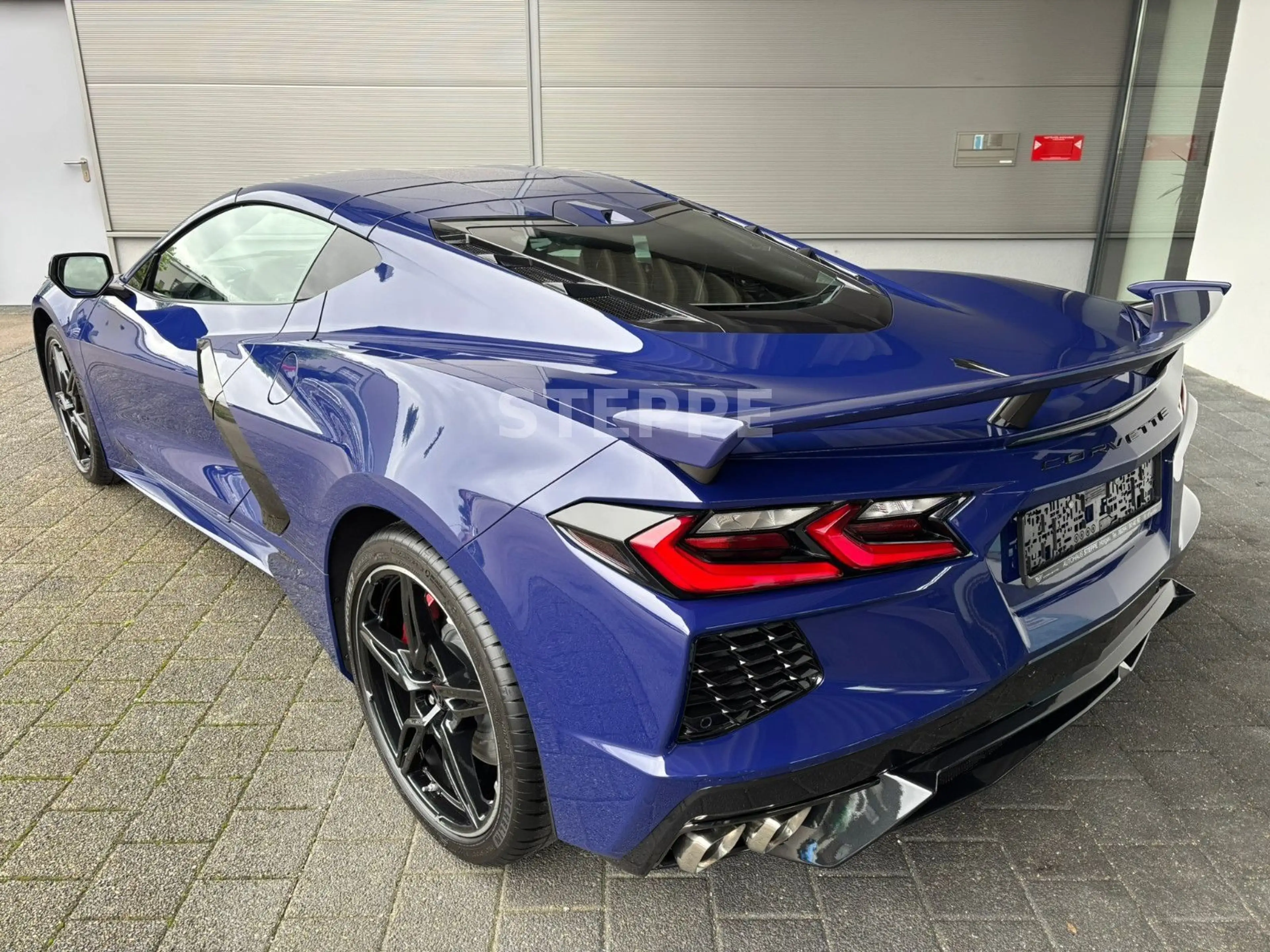 Corvette C8 Stingray Coupe 2025 3LT EUModell STEPPE — photo 4