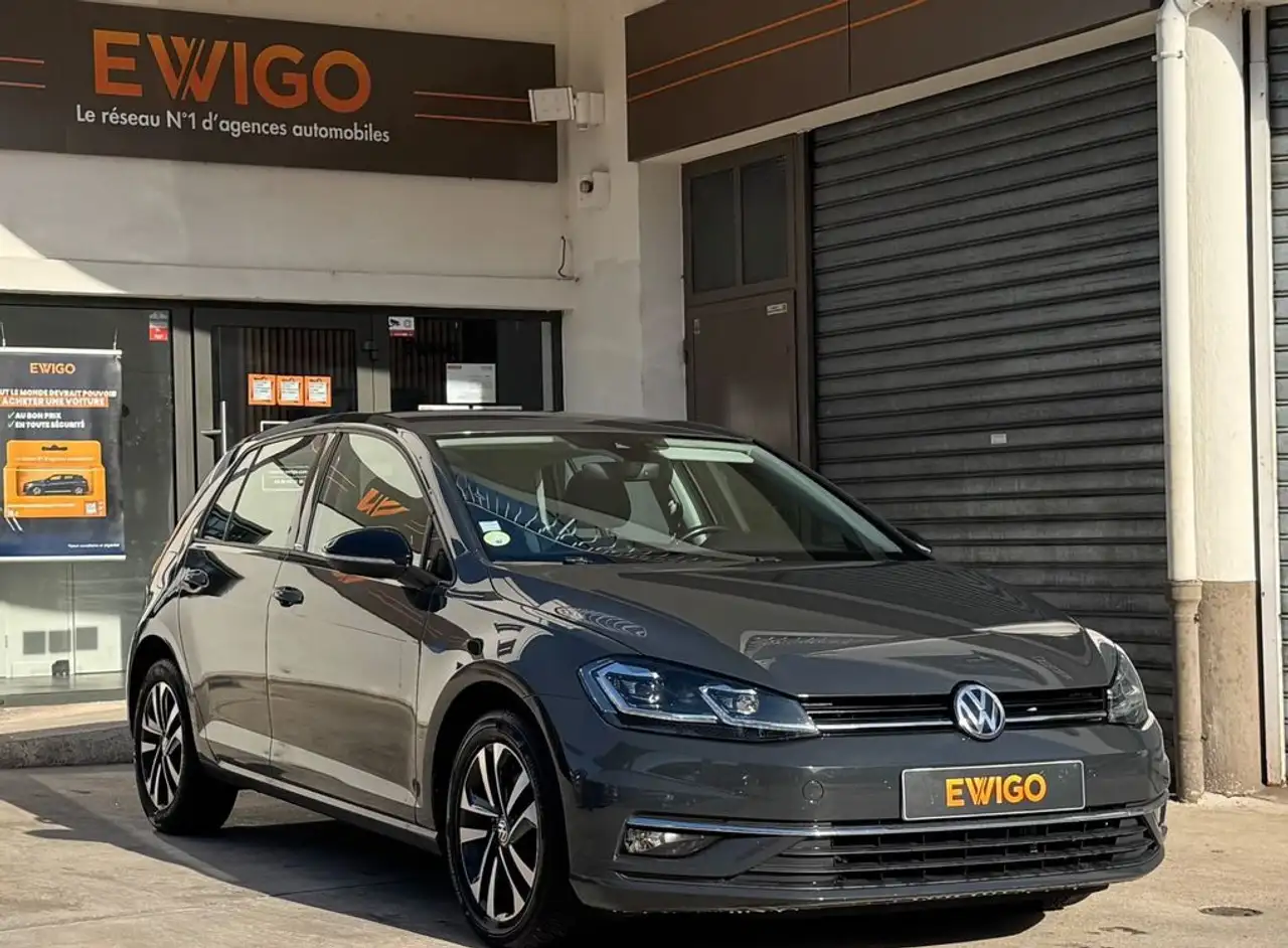 Volkswagen Golf Standard Model