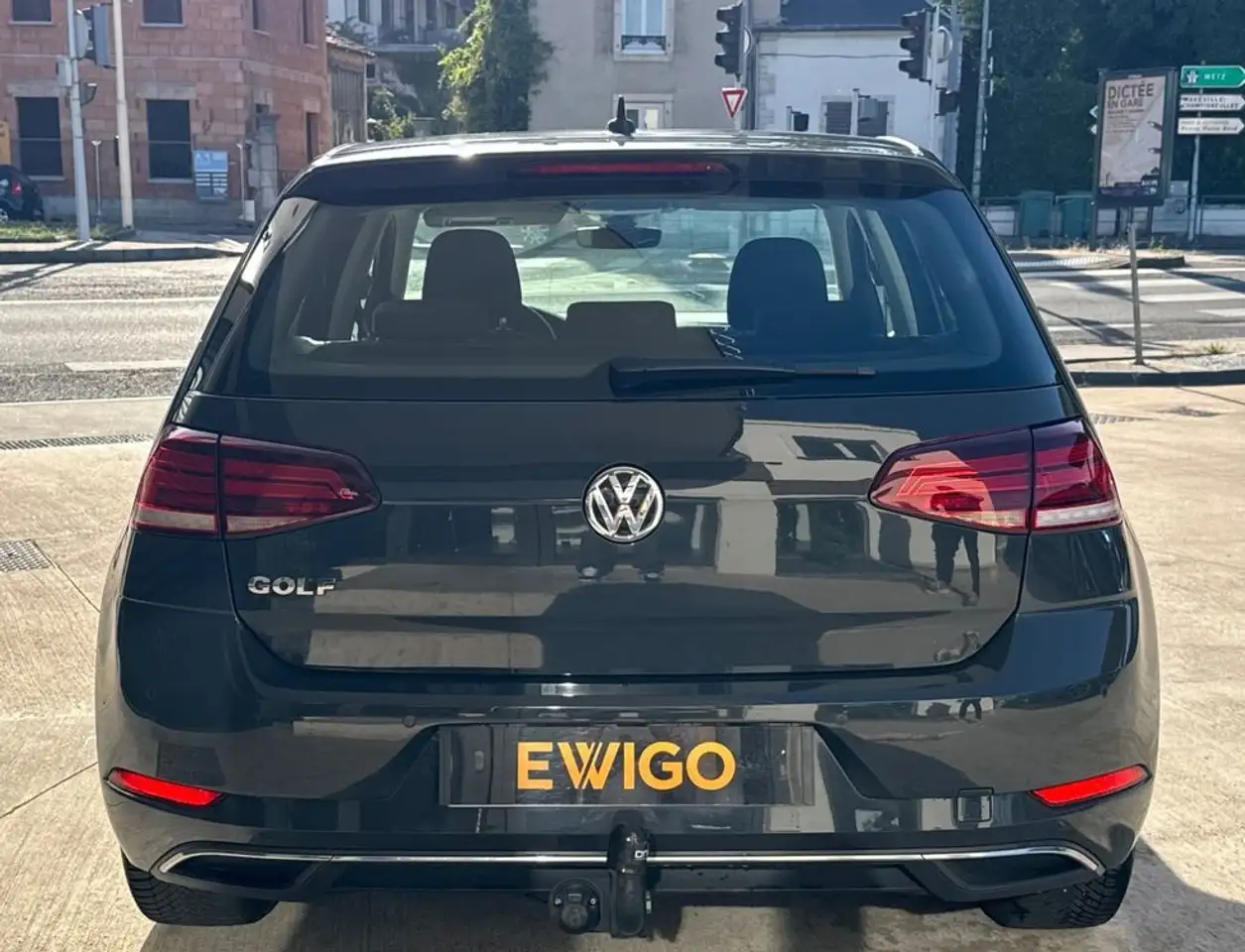 Volkswagen Golf Standard Model — photo 4