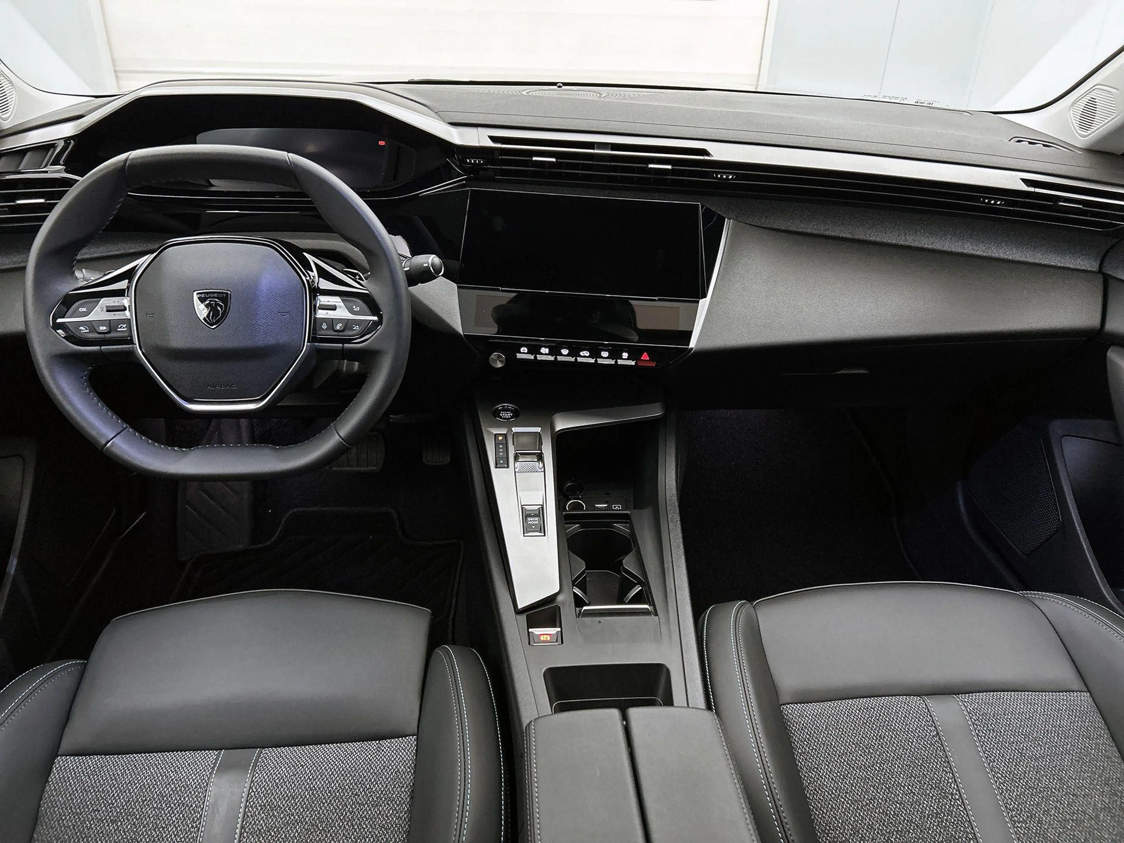 Peugeot 408 Allure Avantage 1.6 Plug-in HYbrid 225pk Automaat — photo 13