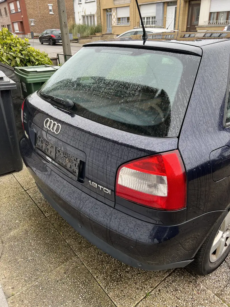 Audi A3 1.9 TDi Ambiente Design - 2