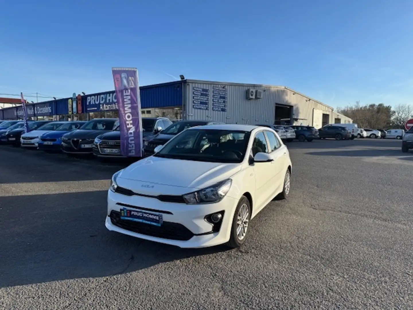 Kia Rio 1.2 DPI 84CH ACTIVE Weiß - 1