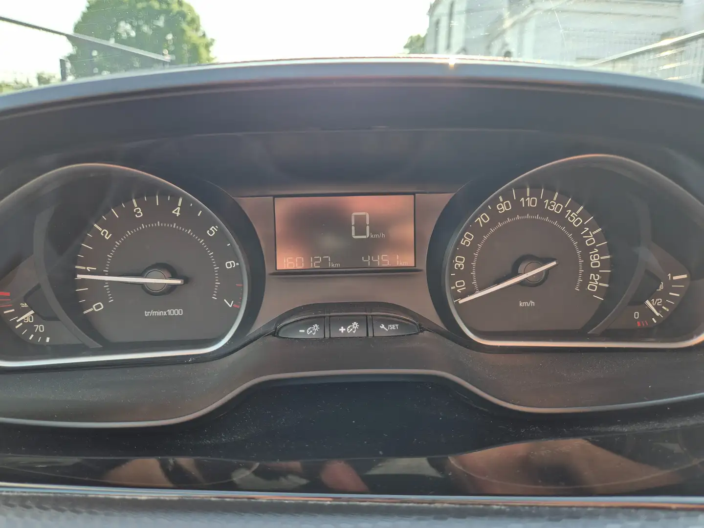 Peugeot 2008 1.2i Style - EU6b - CARPLAY - CLIM - GPS - PDC Blauw - 2