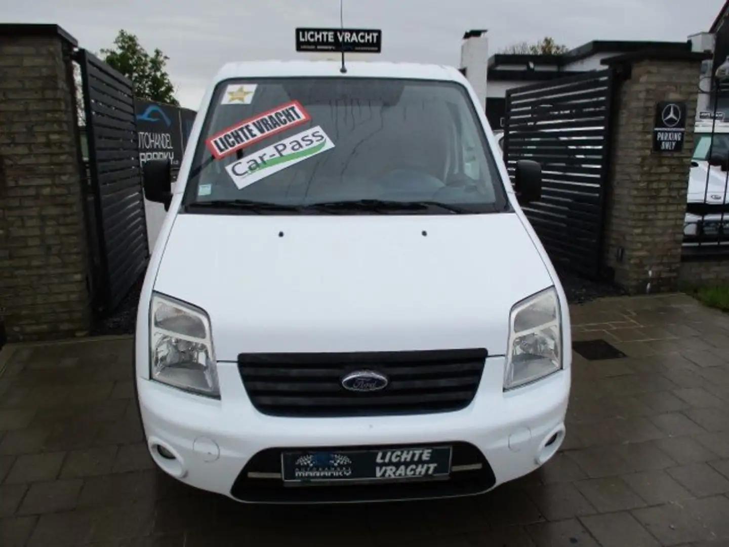 Ford Transit Connect 1.8TDCI AMBIENTE LICHTE VRACHT 2PL AIRCO PDC ALU Blanco - 2