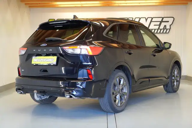 Ford Kuga view 4