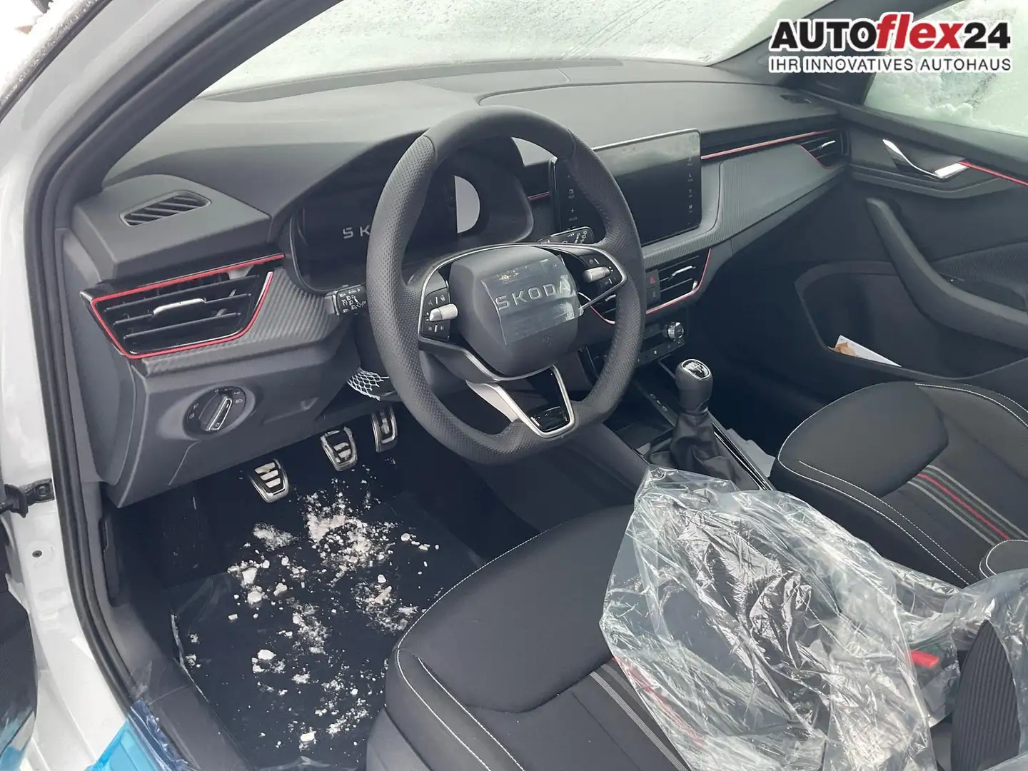 Skoda Kamiq Monte Carlo 1.5 TSI Carlo, Matrix, AHK, 18-Zoll... Weiß - 1