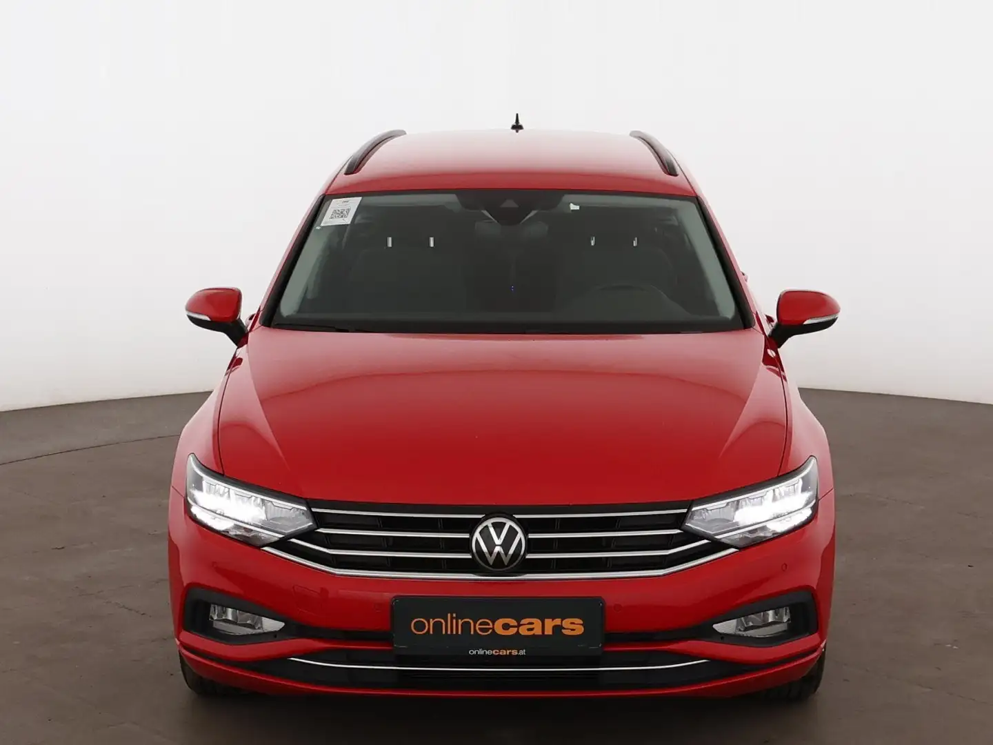 Volkswagen Passat Variant 2.0 TDI Business Aut LED RADAR NAV Rot - 2