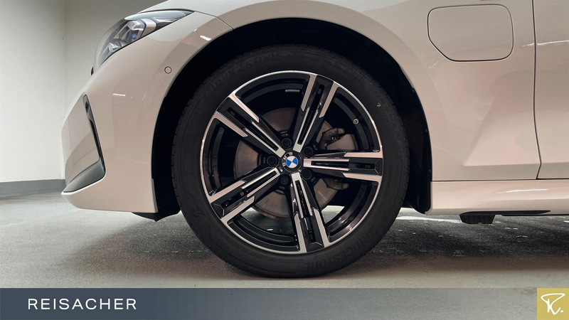 BMW 330 e A Tou M-Sport,LC+,Pano,AHK,ACC,DA,PA,RFK, — photo 3