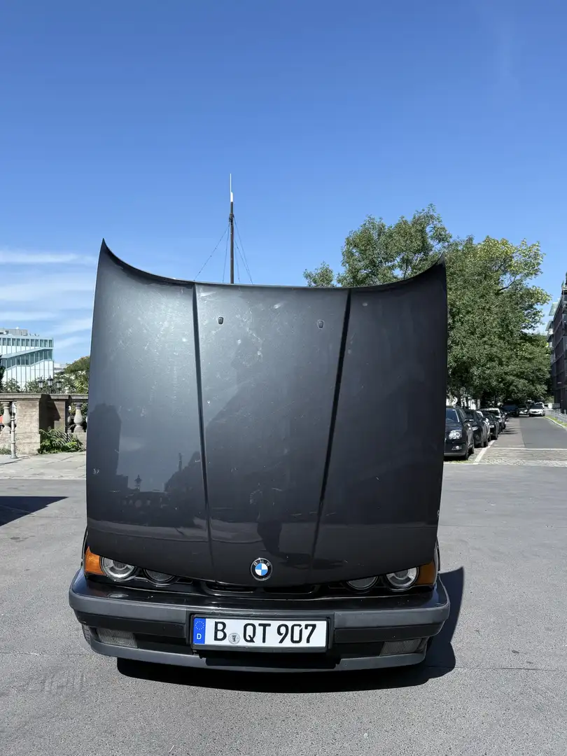 BMW 525 525i 24V - 1