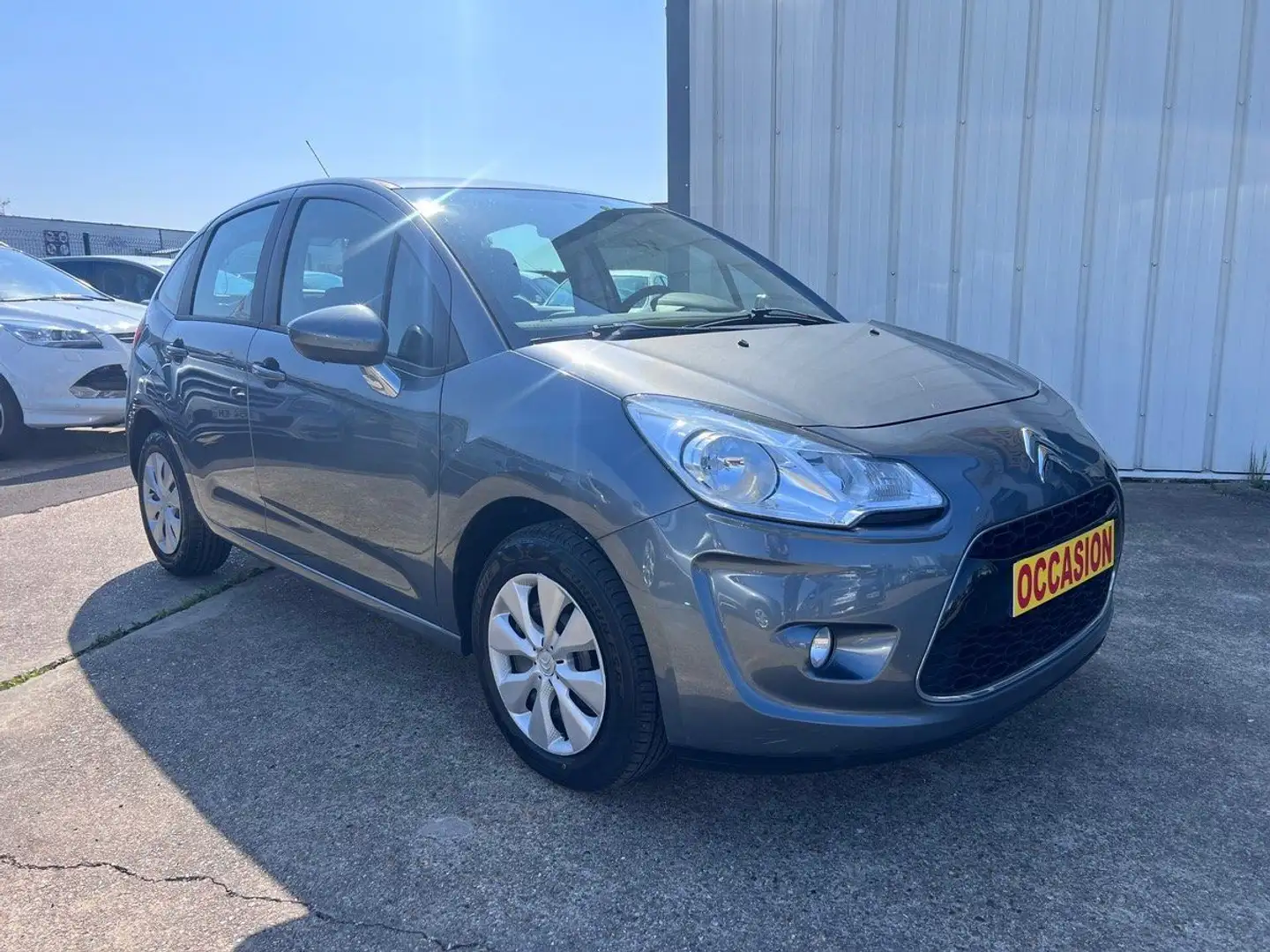 Citroen C3 1.4 HDI 68CV / DISTRI OK / RIEN À PREVOIR Gris - 2