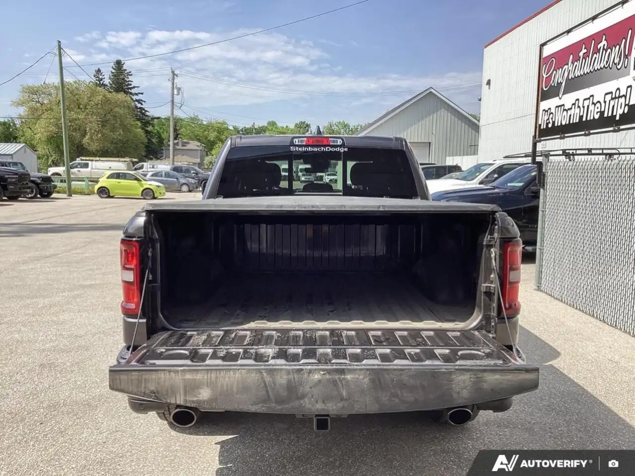 RAM 1500 снимка RAM 1500