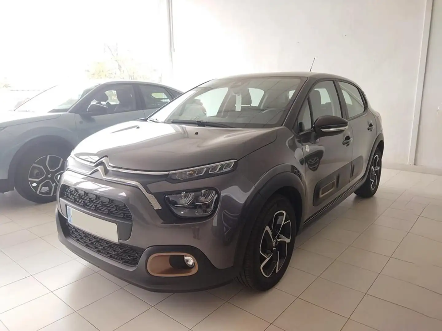 Citroen C3 1.2 PureTech S&S C-Series 83 Gris - 1