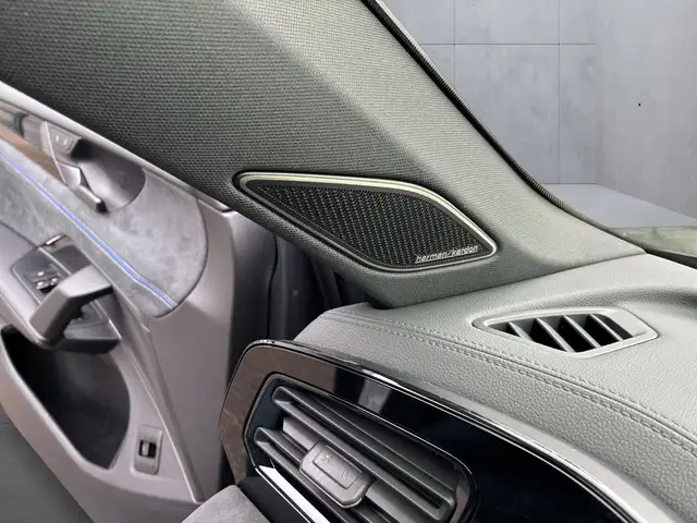 Volkswagen Tiguan R-Line TDI 4MOTION DSG Ansicht 16