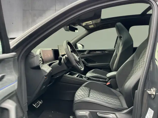 Volkswagen Tiguan R-Line TDI 4MOTION DSG Ansicht 12