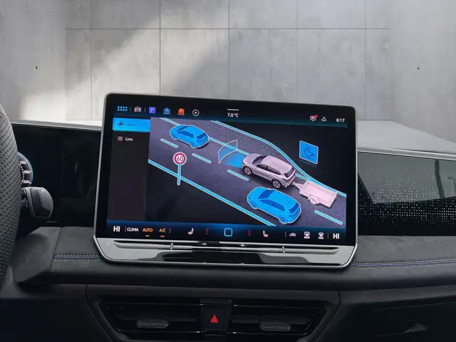 Volkswagen Tiguan R-Line TDI 4MOTION DSG Ansicht 19