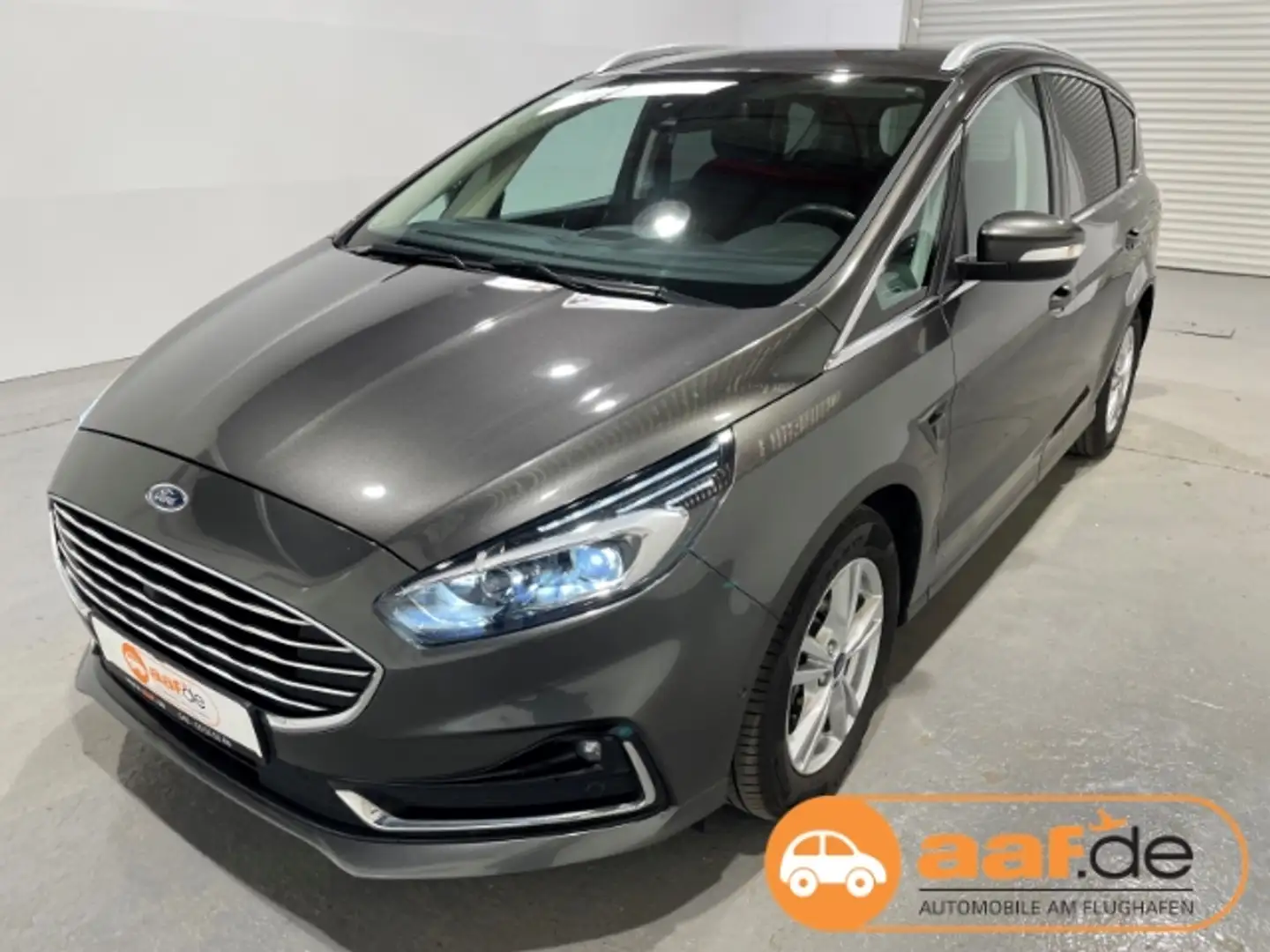 Ford S-Max 2.0 EcoBlue Titanium Automatik EU6d-T Gris - 1