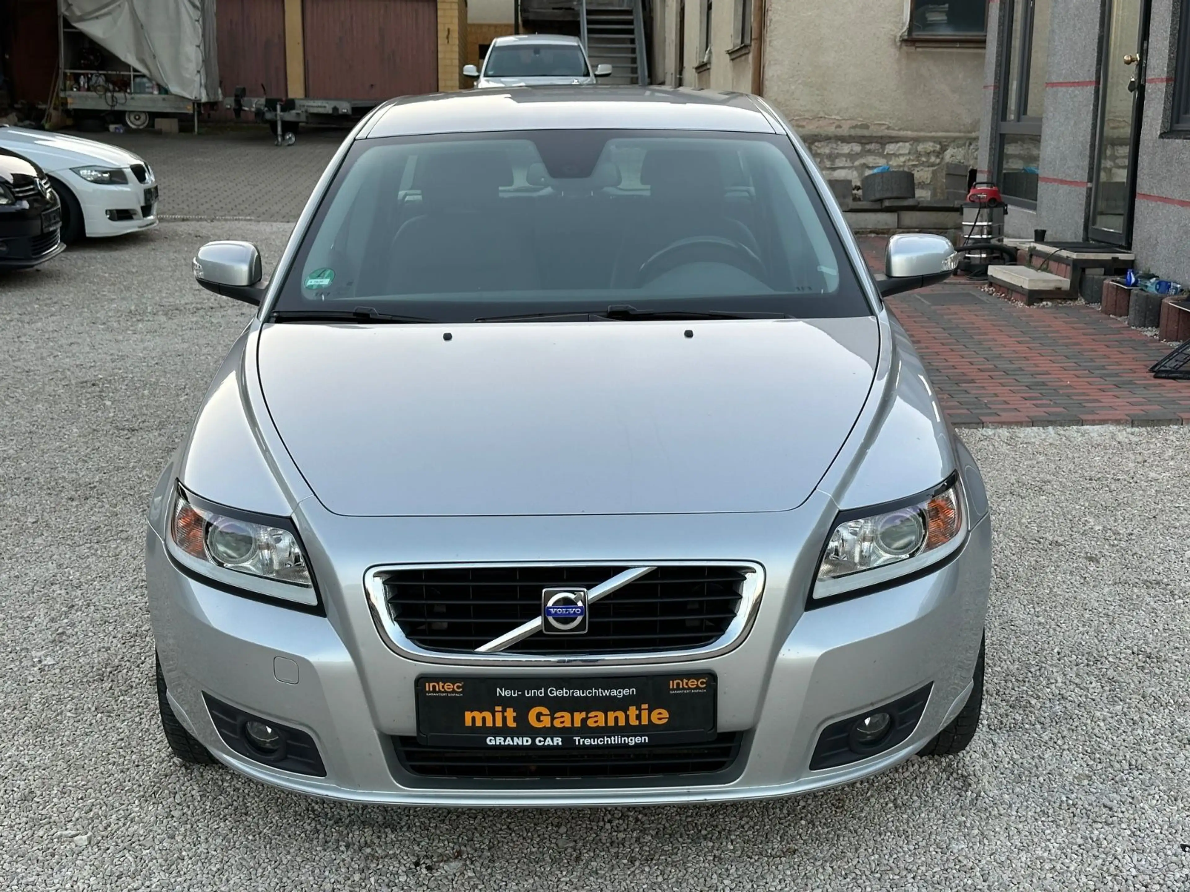 Volvo V50 Kombi 1.6 D Momentum — photo 2
