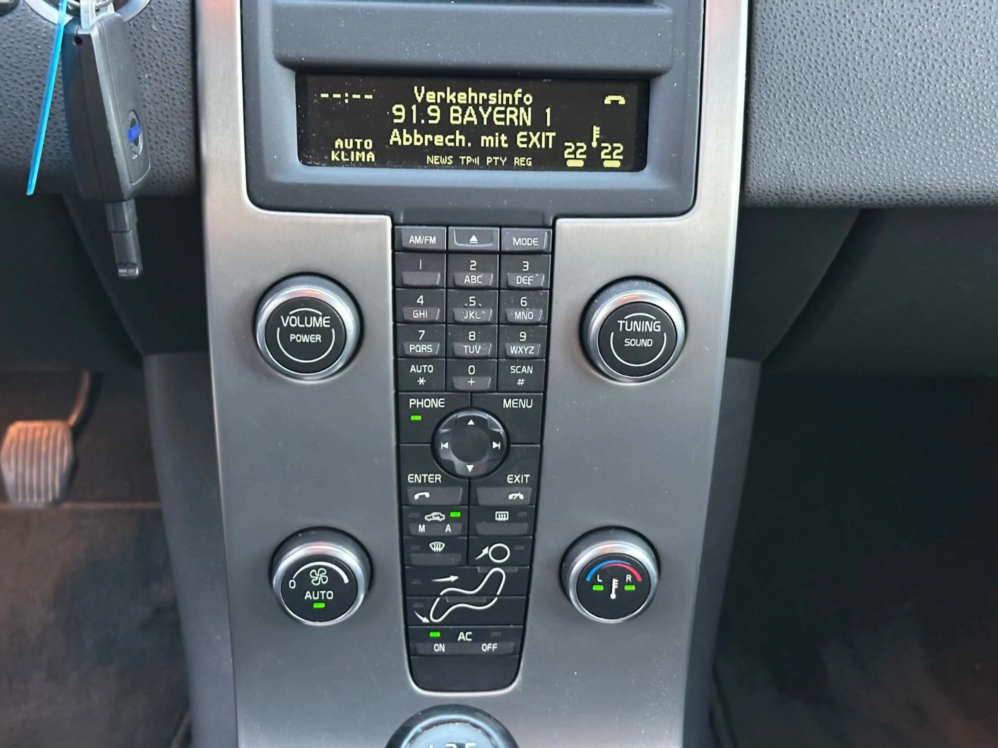 Volvo V50 Kombi 1.6 D Momentum — photo 11